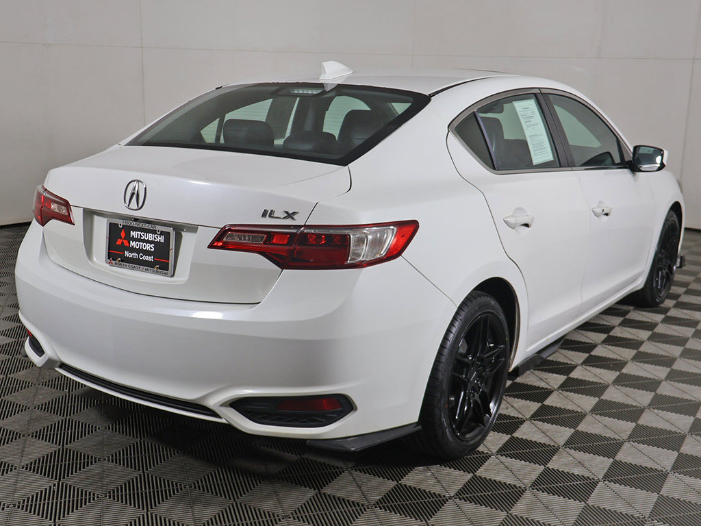 Used 2016 Acura ILX FWD image 9