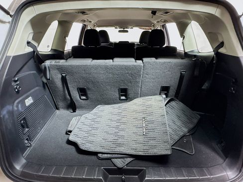 Used 2022 Subaru Ascent 8-Passenger image 23