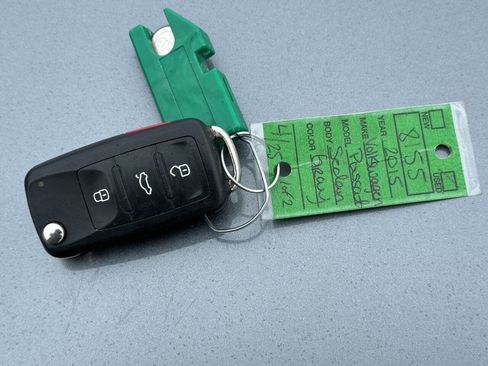 Used 2015 Volkswagen Passat 1.8T Limited Edition image 51