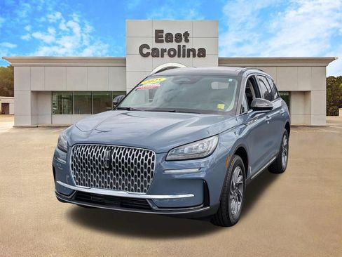 Used 2025 Lincoln Corsair FWD w/ Equipment Group 101A image 7
