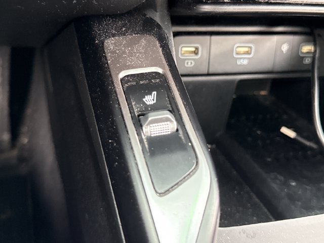 Used 2021 Kia Sorento EX w/ Panoramic Sunroof Package AWD/4WD image 35