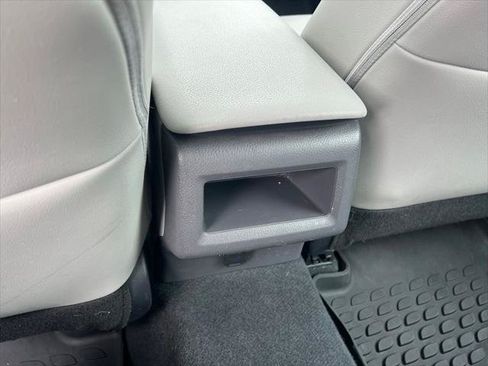 Certified 2023 Toyota Camry SE AWD/4WD image 19