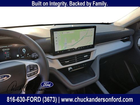 New 2026 Ford Explorer Active AWD/4WD image 19