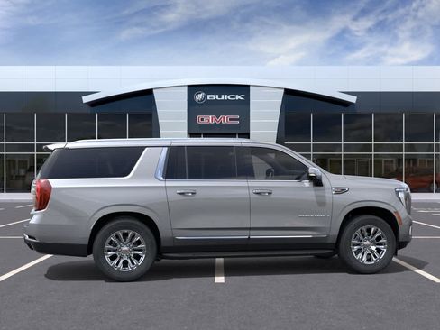 New 2026 GMC Yukon XL Denali w/ Advanced Technology Package RWD image 5
