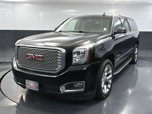 Used 2016 GMC Yukon XL Denali w/ Open Road Package image 12