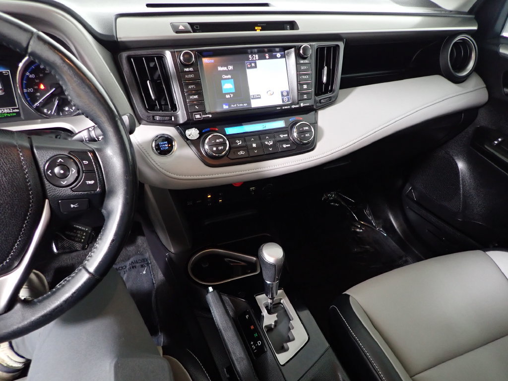 Used 2016 Toyota RAV4 Limited w/ Advanced Technology Package AWD/4WD image 30