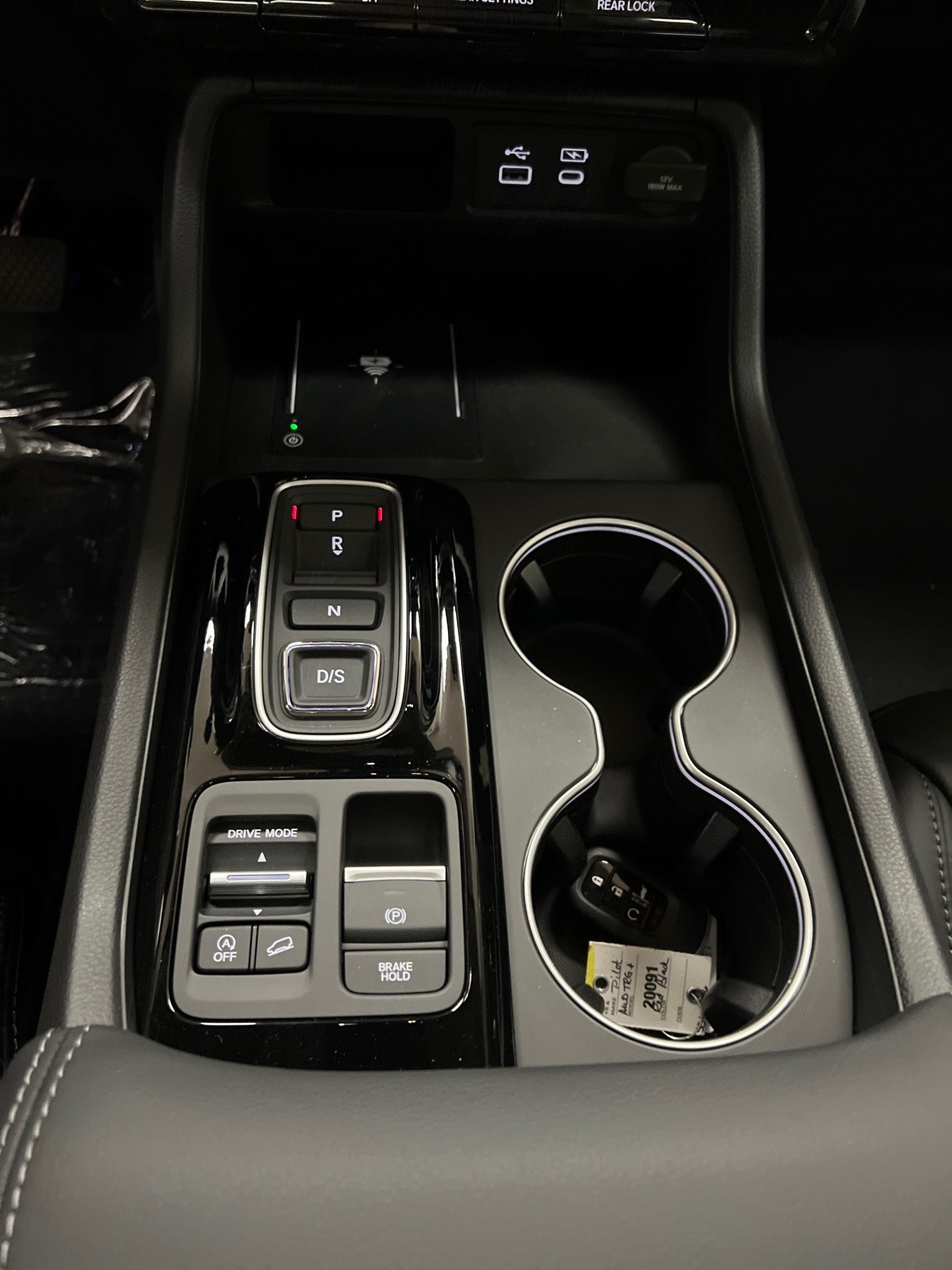 Used 2025 Honda Pilot Touring image 28