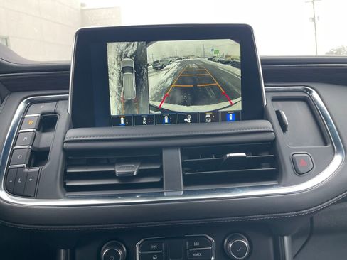 Used 2024 Chevrolet Tahoe Z71 w/ Luxury Package image 9