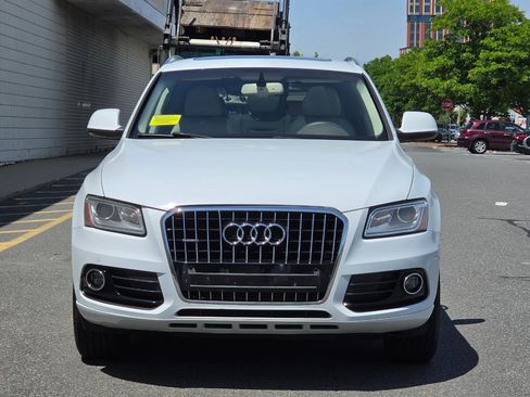 Used 2015 Audi Q5 2.0T Premium Plus AWD/4WD image 2