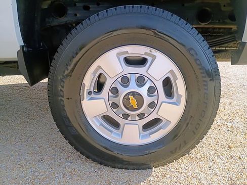 Used 2015 Chevrolet Silverado 2500 LT image 27