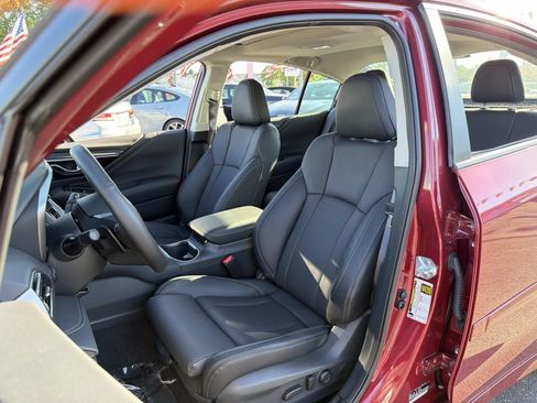 Used 2025 Subaru Legacy Limited AWD/4WD image 16