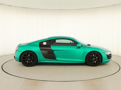 Used 2011 Audi R8 V10 AWD/4WD image 8