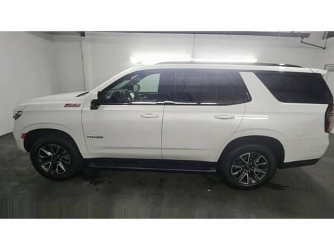 Certified 2023 Chevrolet Tahoe Z71 w/ Luxury Package AWD/4WD image 5