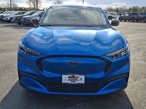 Used 2025 Ford Mustang Mach-E Premium image 2