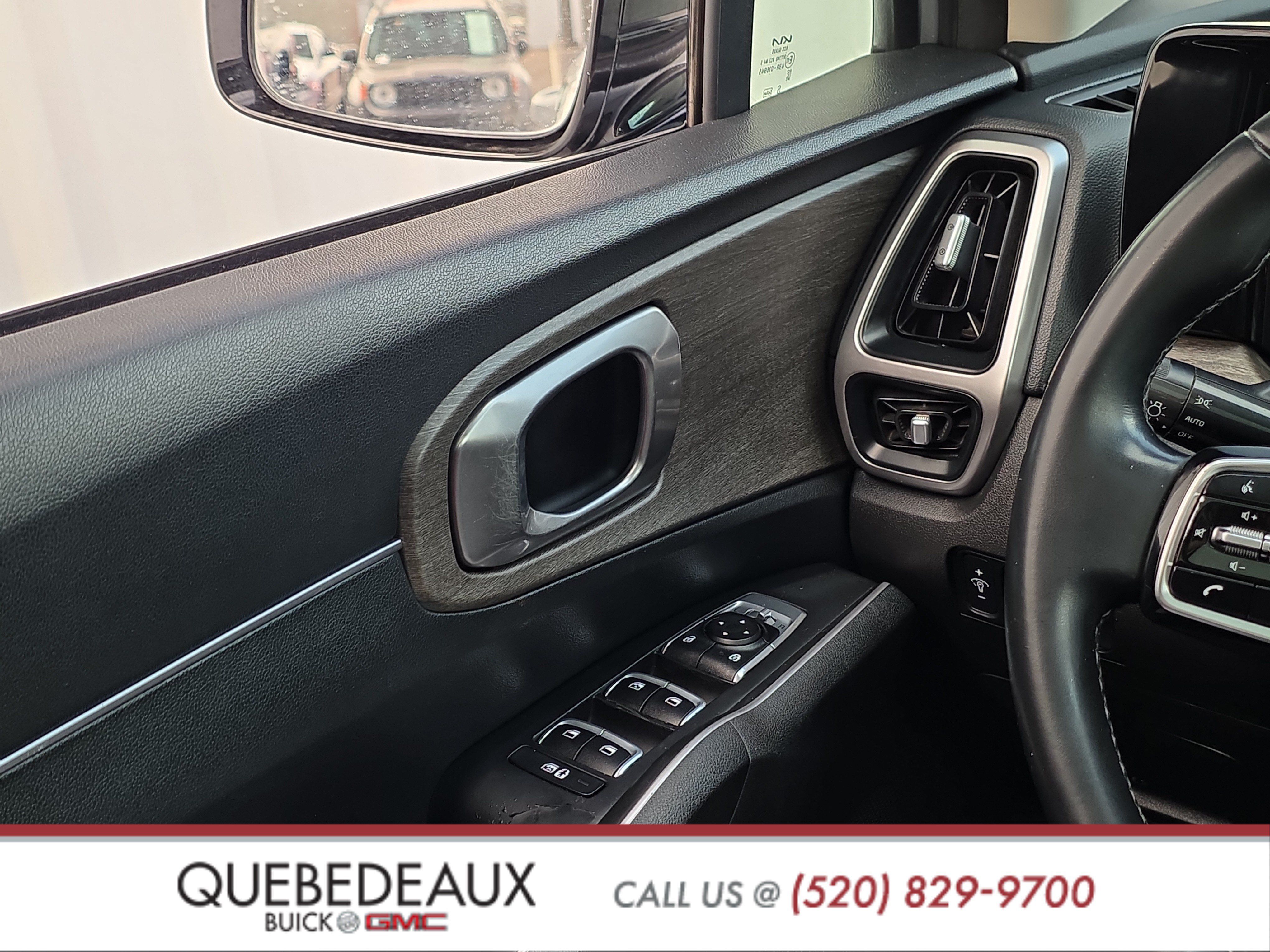 Used 2022 Kia Sorento S w/ Panoramic Sunroof Package AWD/4WD image 18