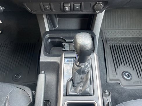 Used 2021 Toyota Tacoma SR5 image 24