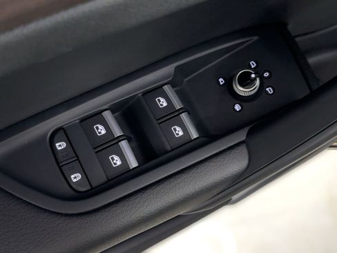 Certified 2023 Audi Q5 2.0T Premium w/ Convenience Package image 13