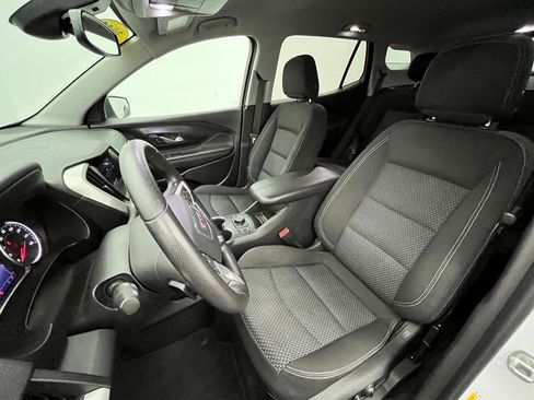 Used 2022 GMC Terrain SLE w/ Driver Convenience Package AWD/4WD image 19