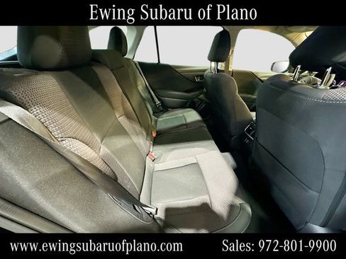 Used 2025 Subaru Outback Premium AWD/4WD image 28
