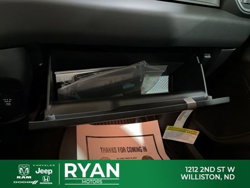 New 2026 RAM 1500 Big Horn AWD/4WD image 36