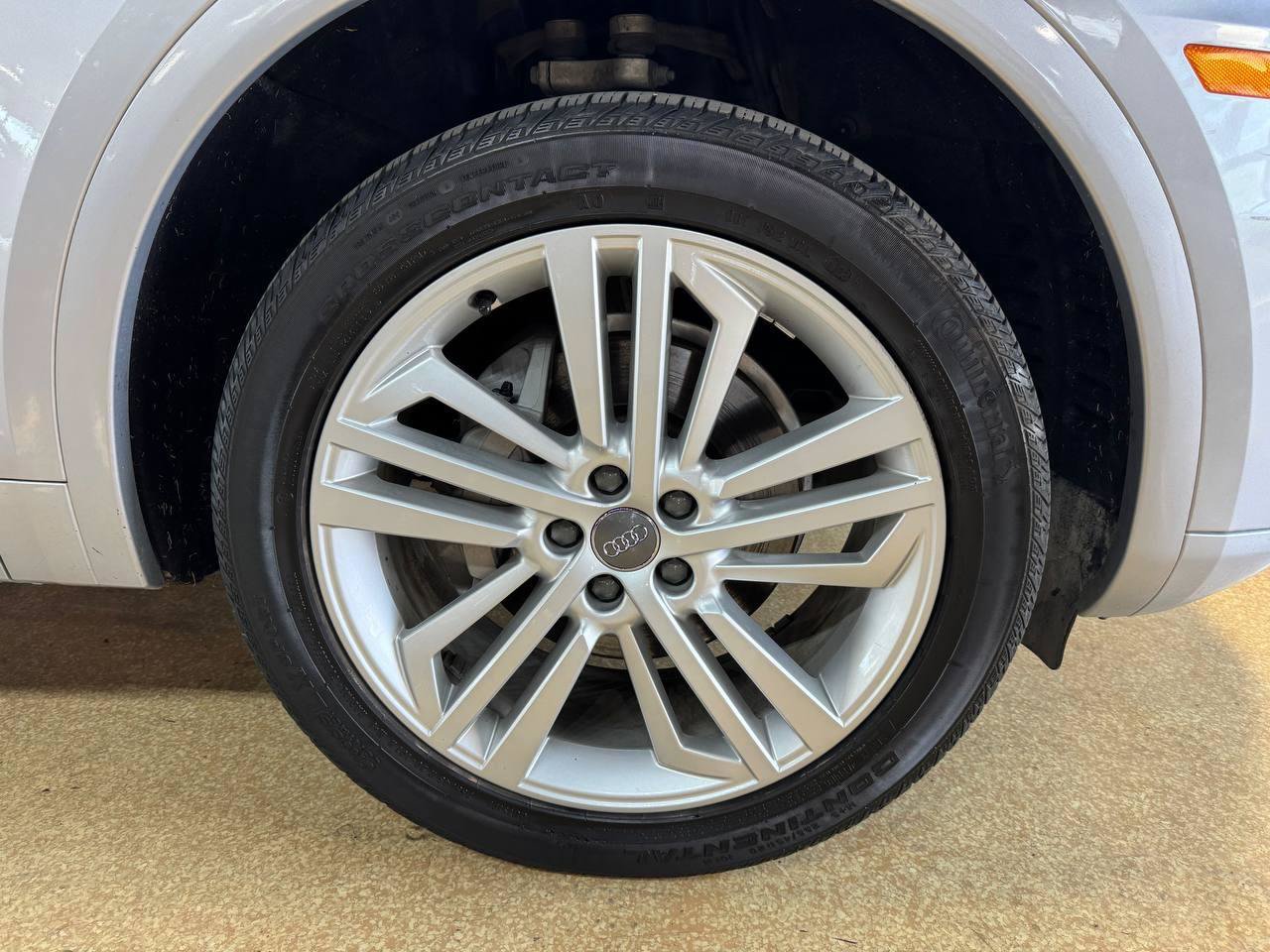 Used 2018 Audi Q5 2.0T Premium Plus w/ Premium Plus Package AWD/4WD image 46