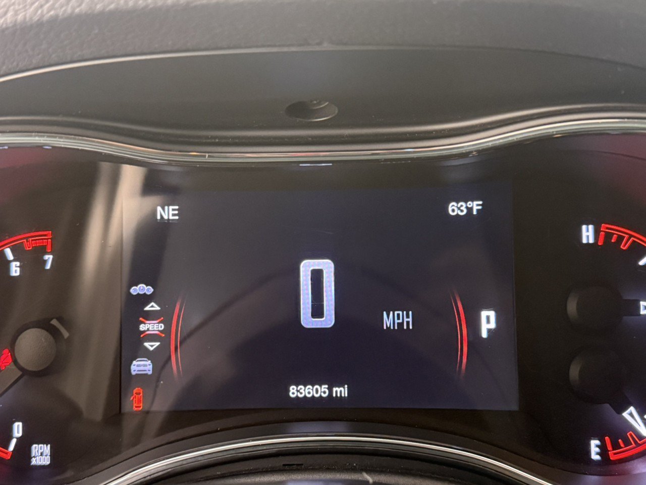 Used 2017 Dodge Durango SXT w/ Quick Order Package 23B AWD/4WD image 18