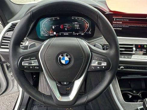 Used 2022 BMW X5 sDrive40i w/ Premium Package image 24