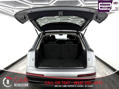 Used 2024 Audi Q7 3.0T Premium Plus image 6