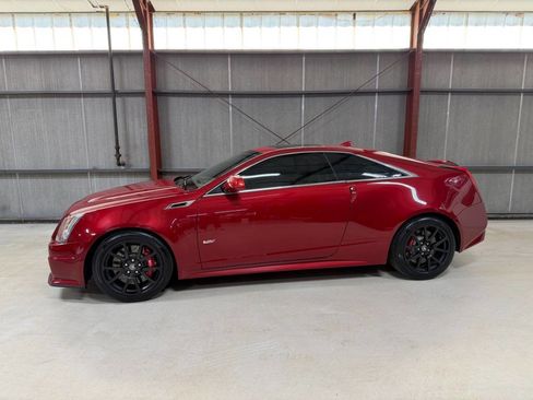 Used 2014 Cadillac CTS V image 1
