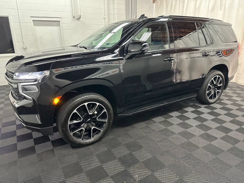 Used 2022 Chevrolet Tahoe RST w/ Luxury Package AWD/4WD image 5