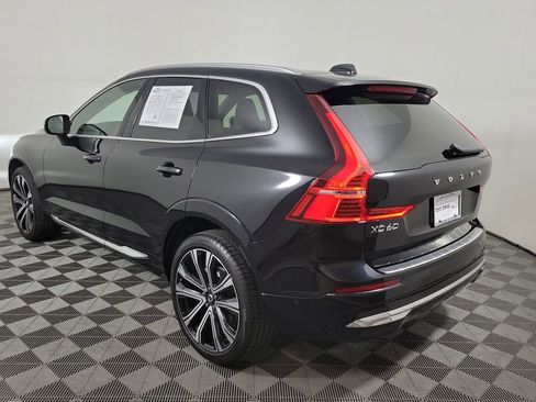 Used 2023 Volvo XC60 B5 Ultimate w/ Protection Package Premier FWD image 6
