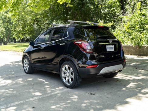 Used 2018 Buick Encore Preferred w/ Experience Buick Package FWD image 7
