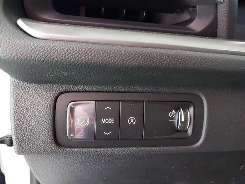 New 2026 Chevrolet Traverse LT w/ Driver Confidence Package image 24