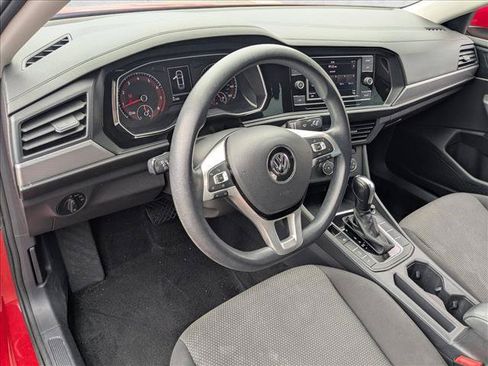Used 2019 Volkswagen Jetta S w/ Driver Assistance Package FWD image 10