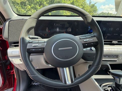 Used 2024 Hyundai Kona SEL FWD image 27