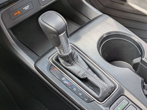 Used 2024 Honda Civic LX image 25