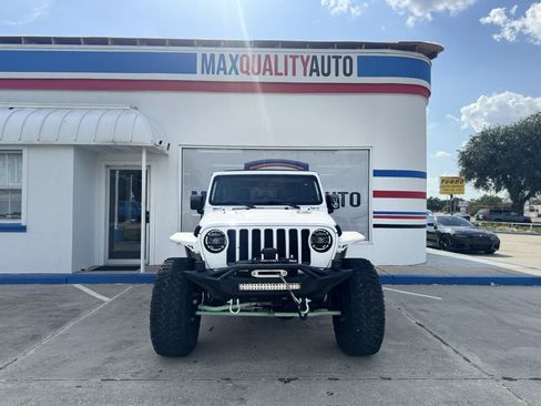 Used 2018 Jeep Wrangler Unlimited Rubicon AWD/4WD image 10