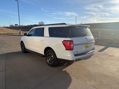 Used 2024 Ford Expedition Max XLT AWD/4WD image 5