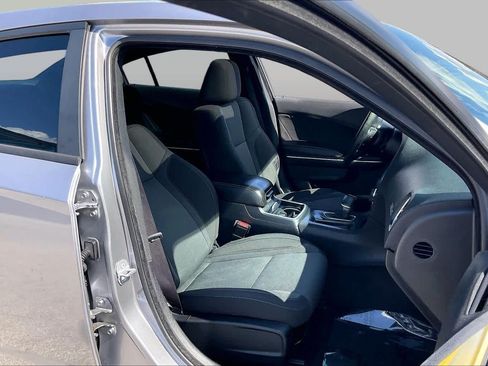 Used 2018 Dodge Charger SXT Plus w/ Beats Audio Group RWD image 8