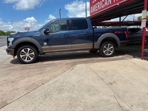 Used 2015 Ford F150 King Ranch w/ Equipment Group 601A Luxury AWD/4WD image 10