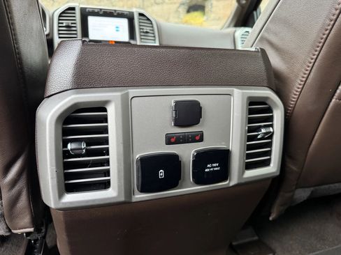 Used 2020 Ford F150 King Ranch w/ Trailer Tow Package AWD/4WD image 30