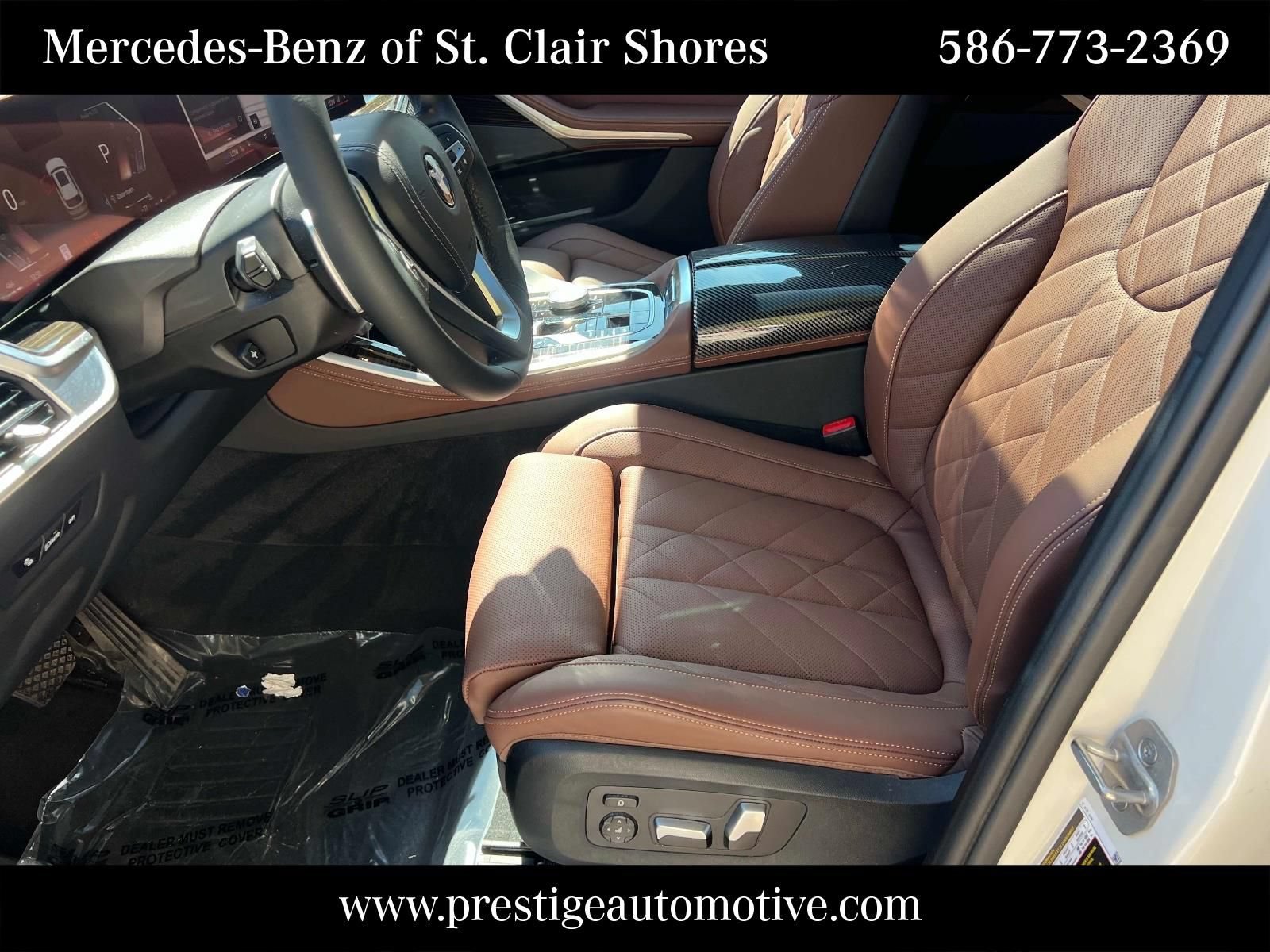 Used 2024 BMW X5 xDrive40i w/ Premium Package AWD/4WD image 22