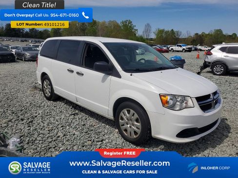 Used 2019 Dodge Grand Caravan SE w/ UConnect Hands-Free Group FWD image 5