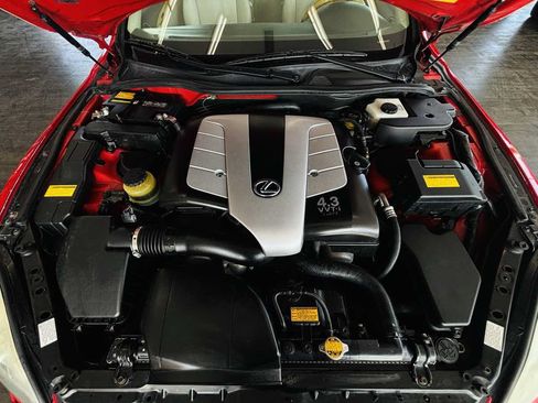 Used 2005 Lexus SC 430 Convertible RWD image 21