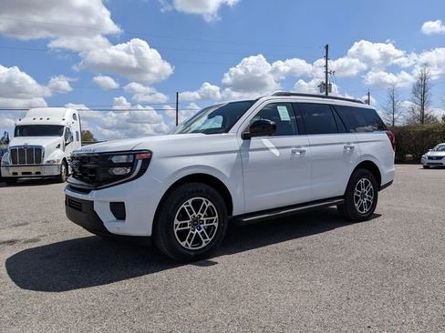 New 2026 Ford Expedition Active RWD image 8