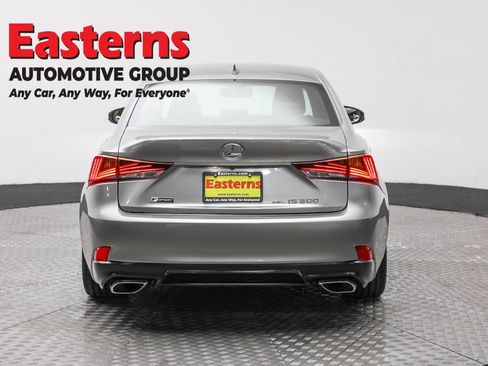 Used 2018 Lexus IS 300 AWD image 6