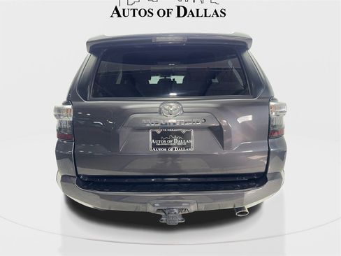 Used 2018 Toyota 4Runner 2WD image 7