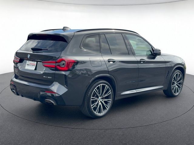 Used 2022 BMW X3 xDrive30i w/ M Sport Package AWD/4WD image 5