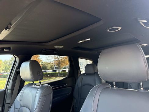 Used 2023 Buick Enclave Essence w/ Experience Buick Package image 24