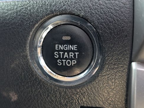 Used 2016 Toyota 4Runner Limited RWD image 34